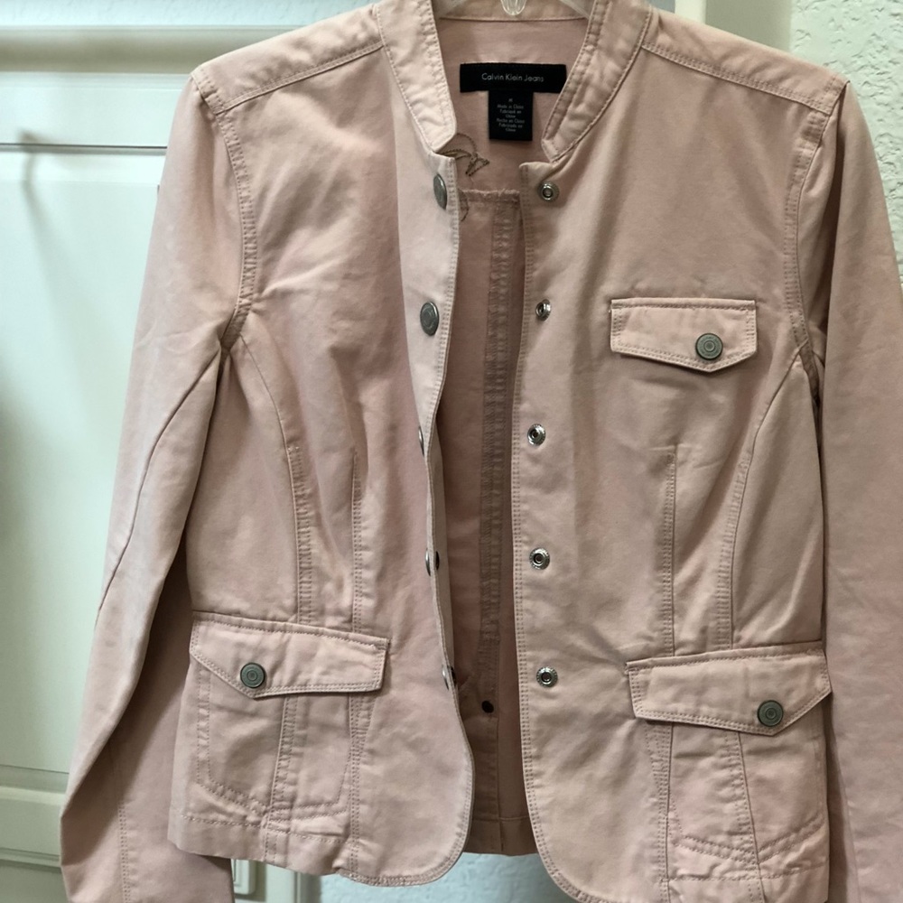 Calvin Klein  Socloset closing